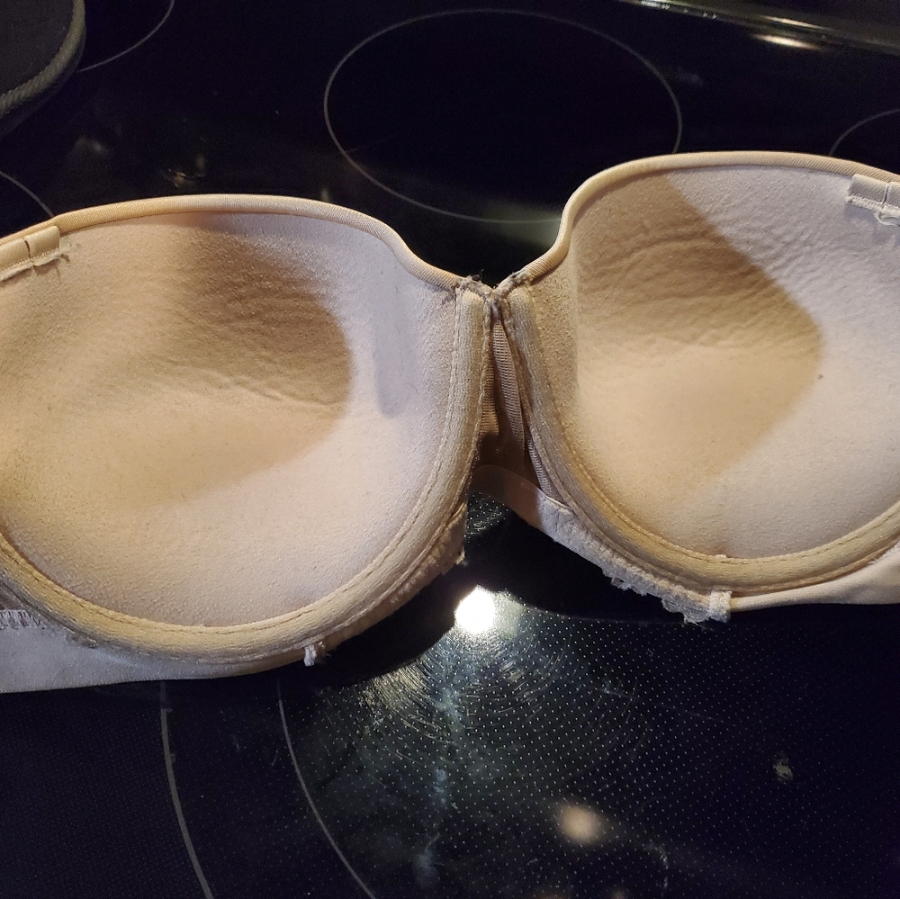 Strapless Bra - Picture 2 of 4